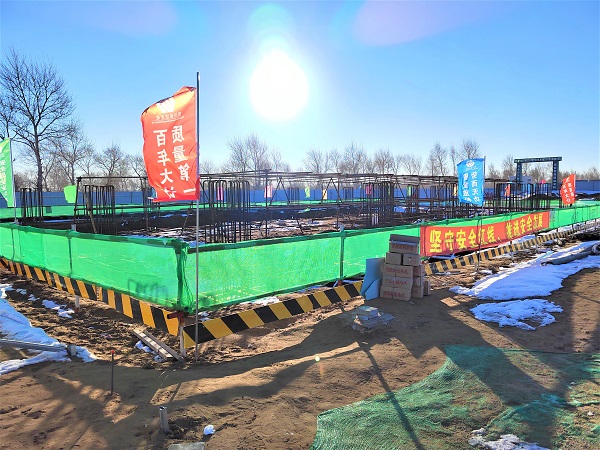 1669858612933000188.jpg 保溫棚搭設.jpg